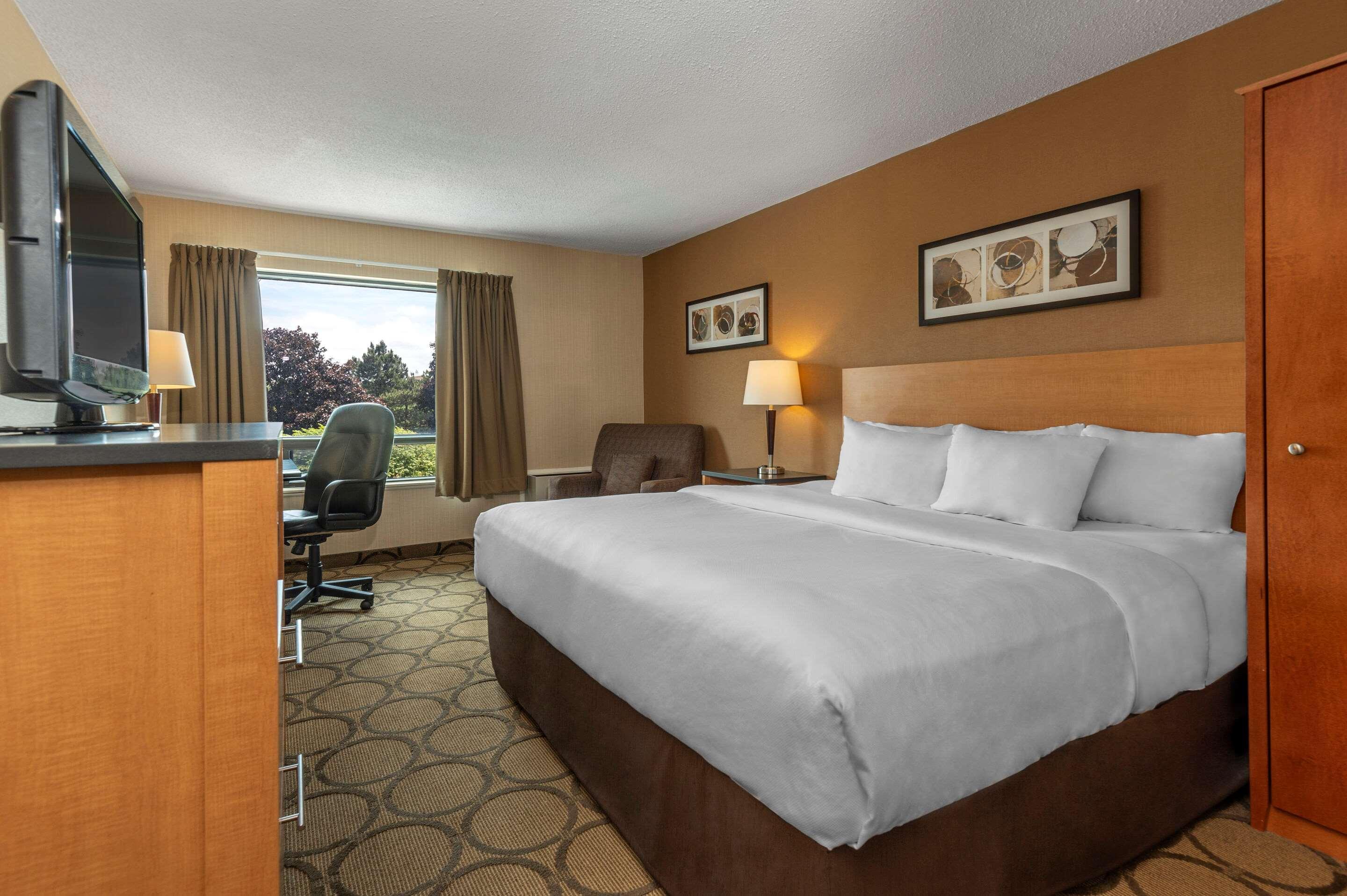 Comfort Inn Σέρμπρουκ Εξωτερικό φωτογραφία