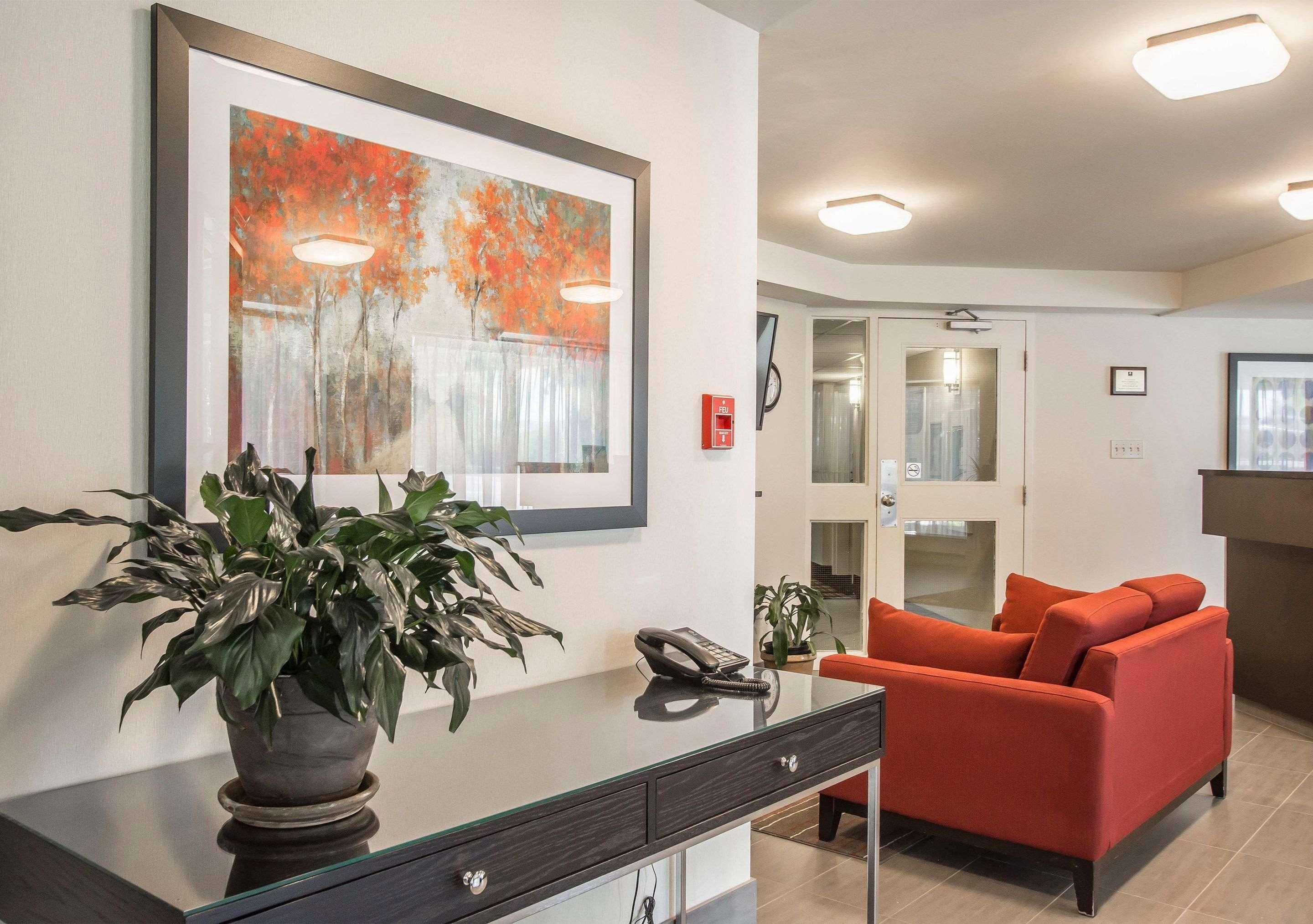 Comfort Inn Σέρμπρουκ Εξωτερικό φωτογραφία