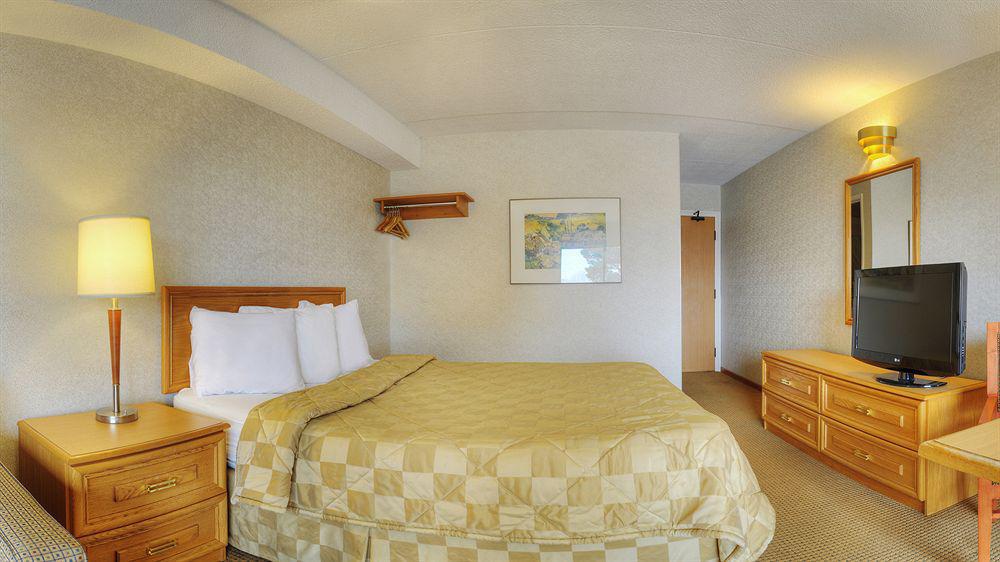 Comfort Inn Σέρμπρουκ Εξωτερικό φωτογραφία